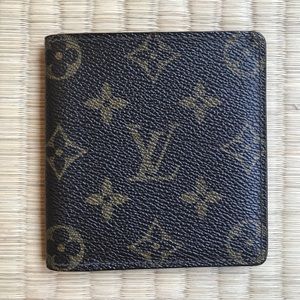 Louis Vuitton Monogram Slim Wallet